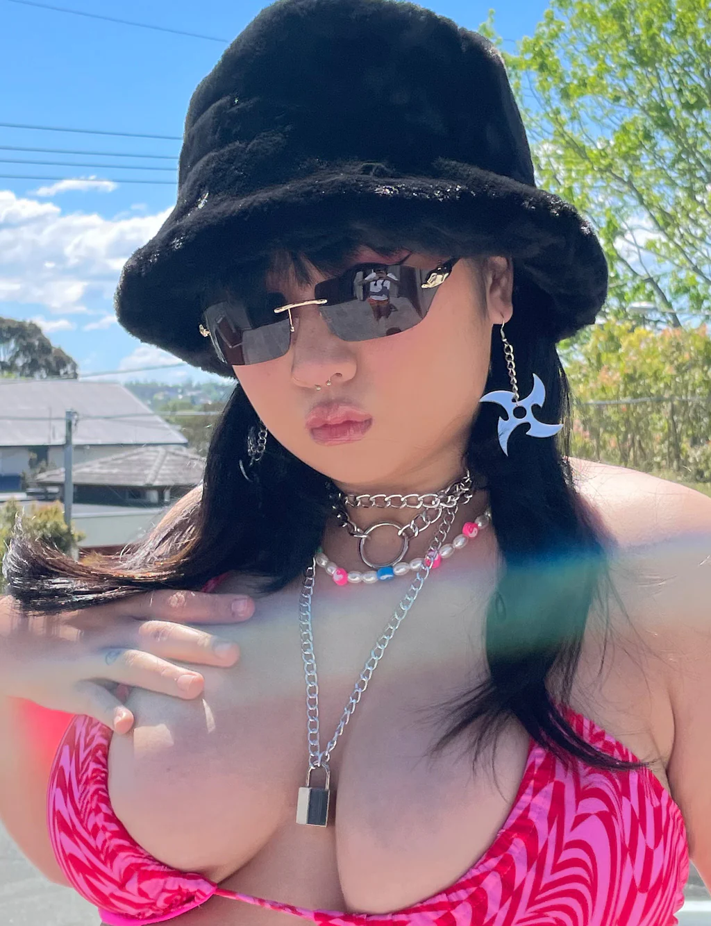 Thumb 2